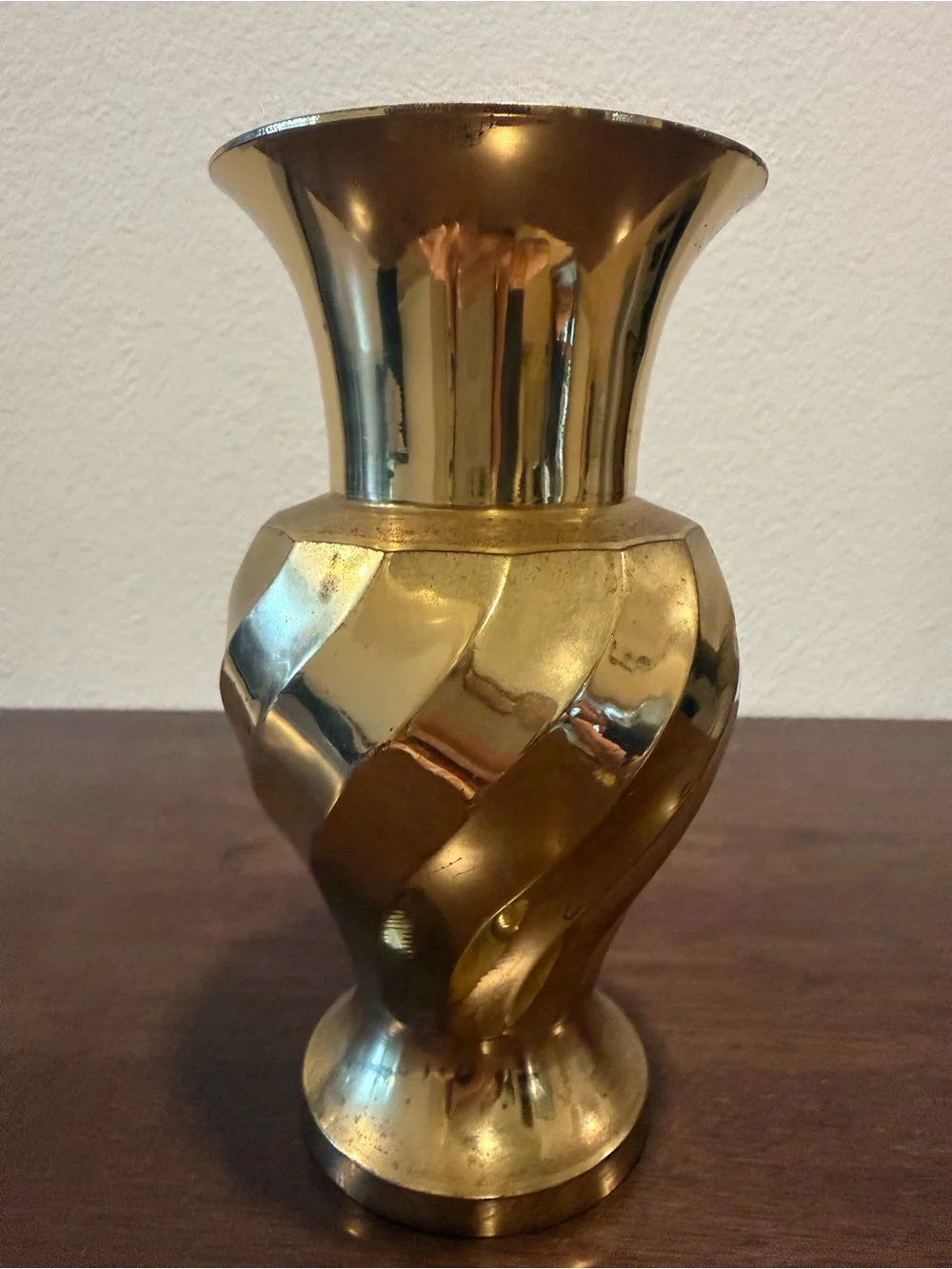 Vintage Brass Spiral Vase Made in India 7” Hollywood Regency